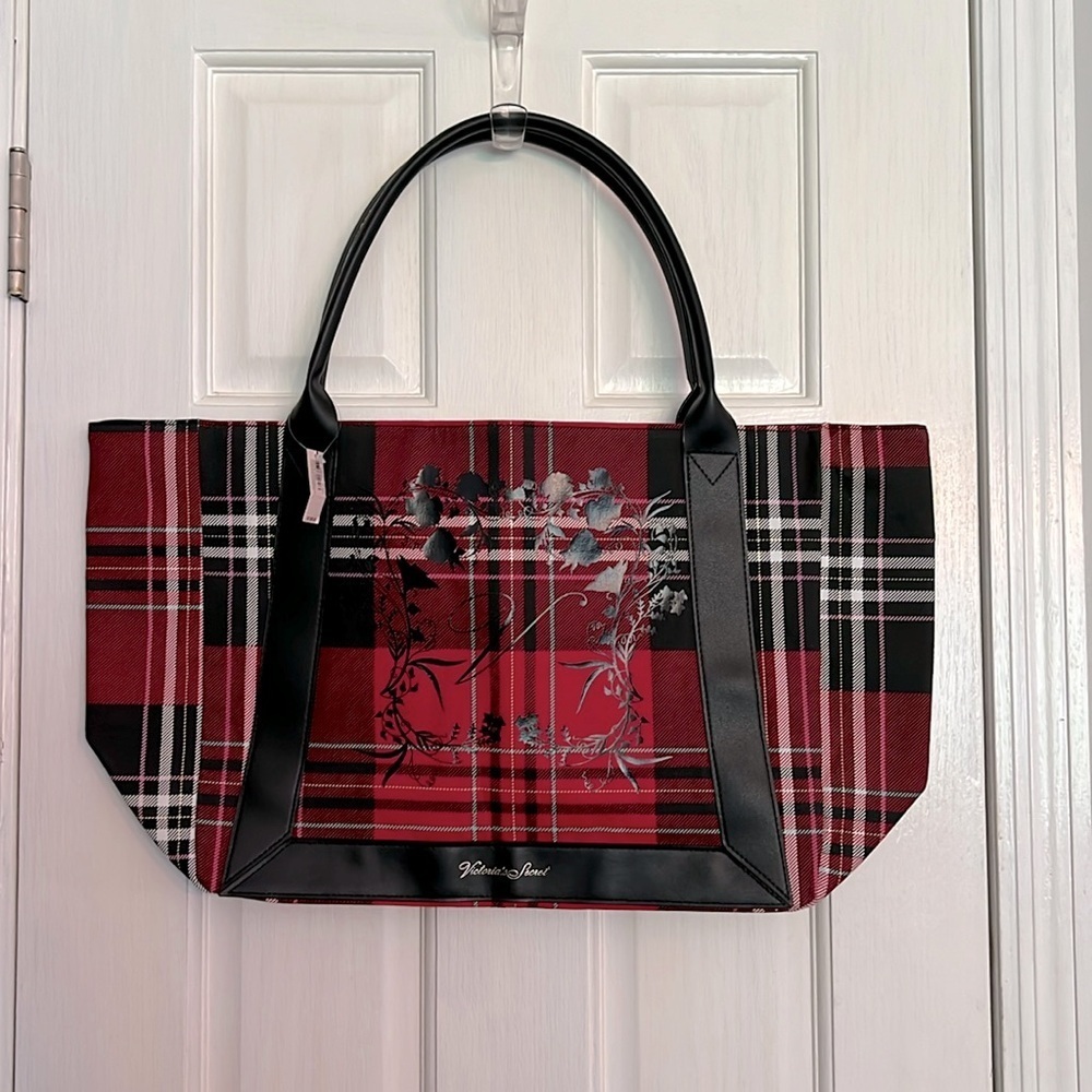 Victoria Secret tote NWT